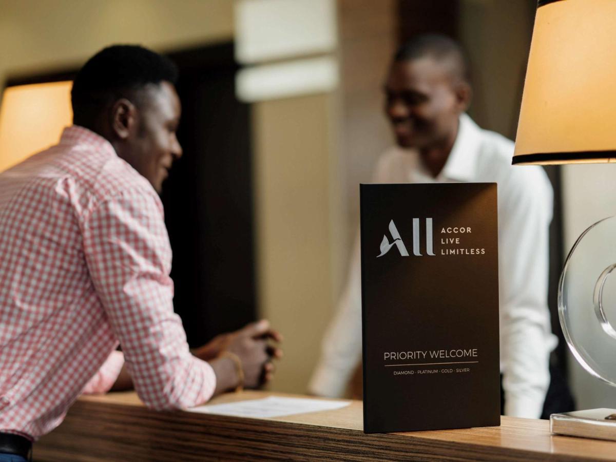 Отель Pullman Lubumbashi Grand Karavia. Экстерьер фото